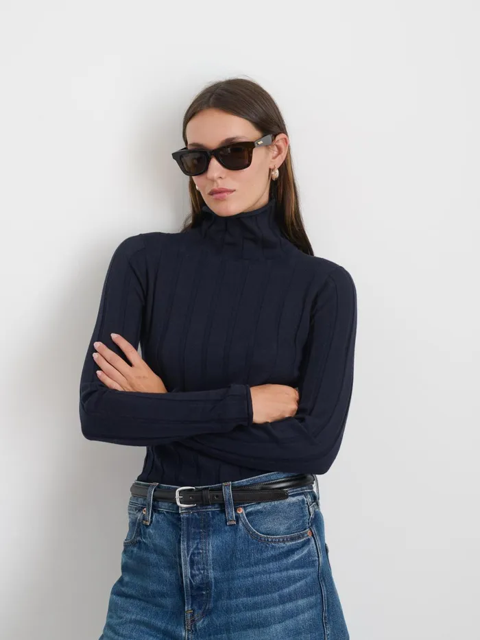 Alex Mill Sweaters Women Ellie Ribbed Turtleneck In Cotton Cashmere Navy Alex Mill Sweaters Women Ellie Ribbed Turtleneck In Cotton Cashmere Navy