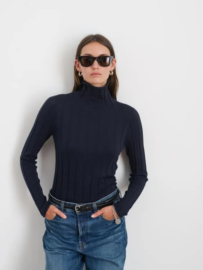 Alex Mill Sweaters Women Ellie Ribbed Turtleneck In Cotton Cashmere Navy Alex Mill Sweaters Women Ellie Ribbed Turtleneck In Cotton Cashmere Navy