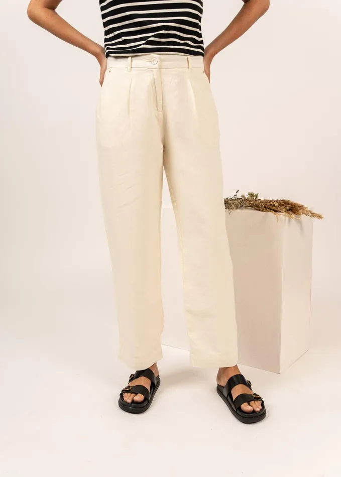 Aline StraightLeg Pants 100 Linen Ivory Women Saint James Dresses Skirts and Pants