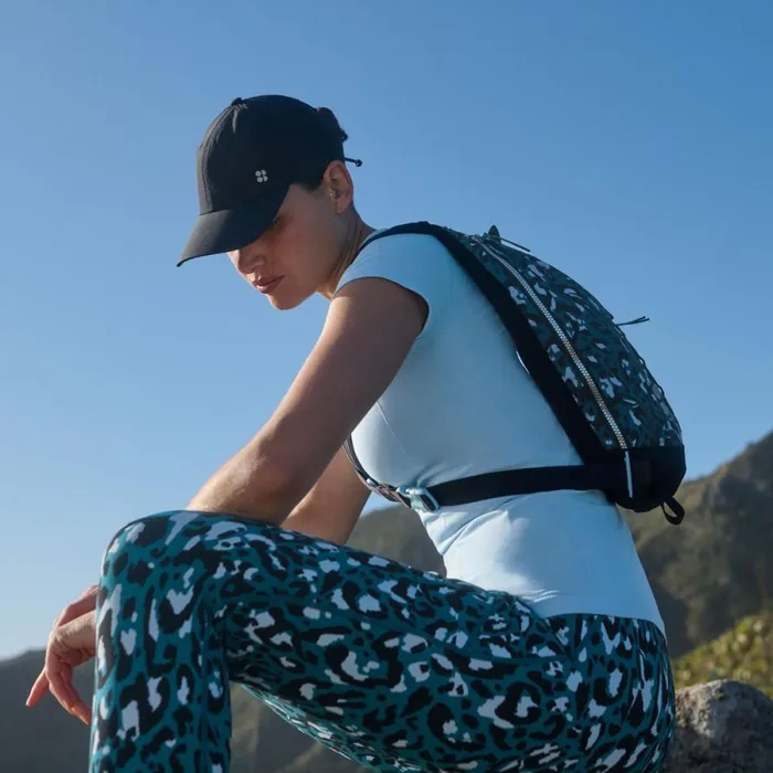 Ascend Athlete Seamless Workout TShirt X Sweaty Betty Breeze Blue Women Merrell Tops