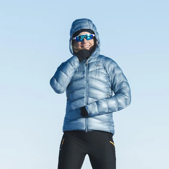 Bergans Of Norway Down Jackets Y Lightline Weightless Down Jacket Hood Elemental Blue 8211 Women