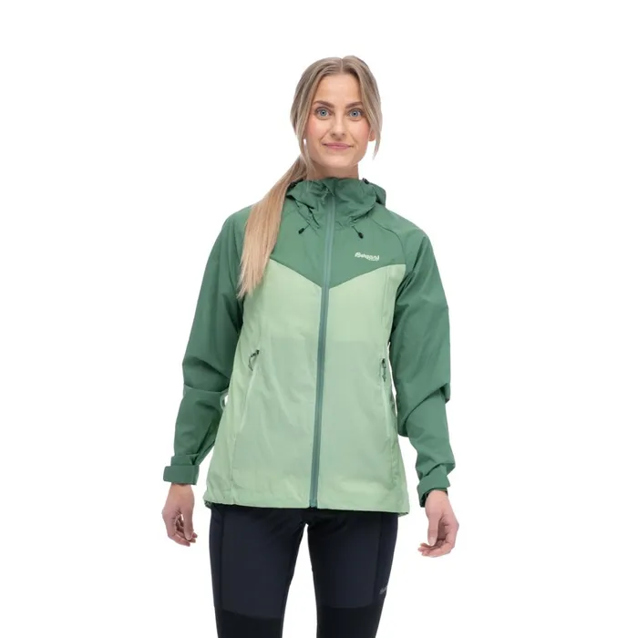 Bergans Of Norway Softshell Jackets Skar Light Windbreaker Jacket Light Jade Green Dark Jade Green 8211 Women Bergans Of Norway Softshell Jackets Skar Light Windbreaker Jacket Light Jade Green Dark Jade Green 8211 Women