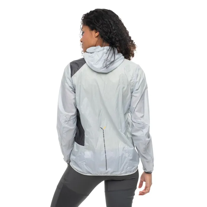 Bergans Of Norway Softshell Jackets Y Lightline Pure Windbreaker Jacket Pearl Grey Dark Shadow Grey 8211 Women