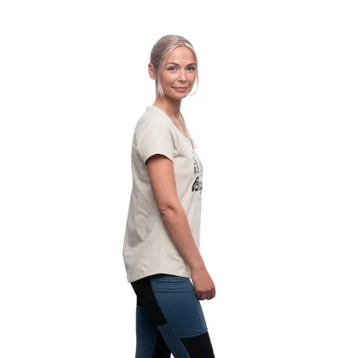 Bergans Of Norway TShirts Classic V2 W Tee Chalk Sand 8211 Women