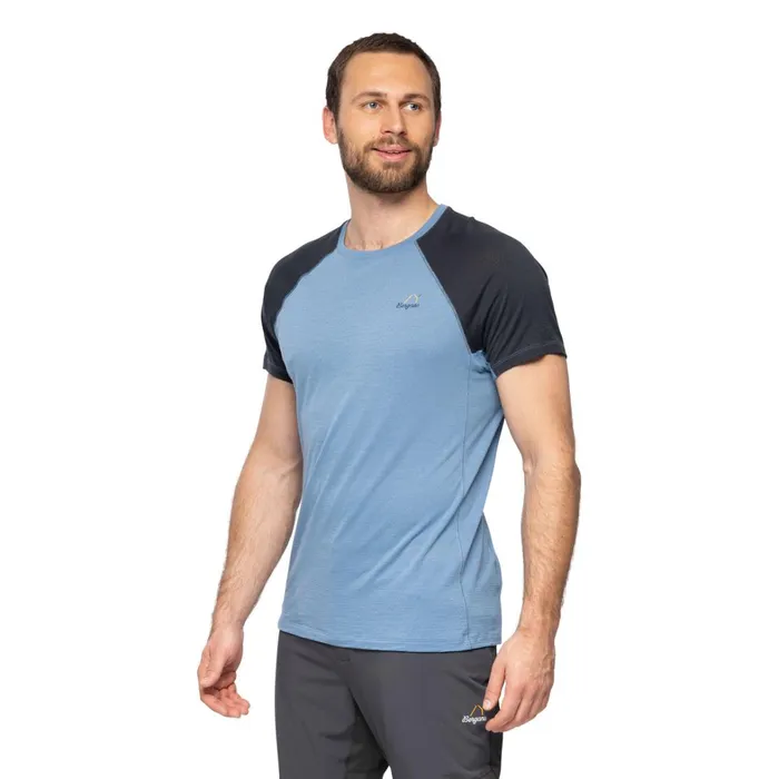 Bergans Of Norway TShirts Y Lightline Merino Tee Elemental Blue Dark Shadow Grey 8211 Men