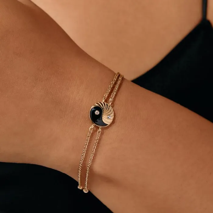 Black Onyx Yin Yang Precious Bracelet 14kt Gold Over Sterling Silver Women Alex And Ani Balance Harmony