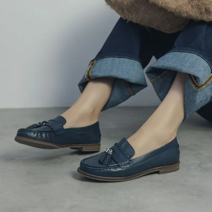 Brogues And Loafers Women Moda In Pelle Espelette Navy Leather