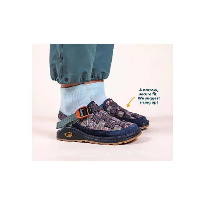 Chaco Canyon Woven Clog Fade Black and White Men Clogs and SlipOns Chaco Canyon Woven Clog Fade Black and White Men Clogs and SlipOns