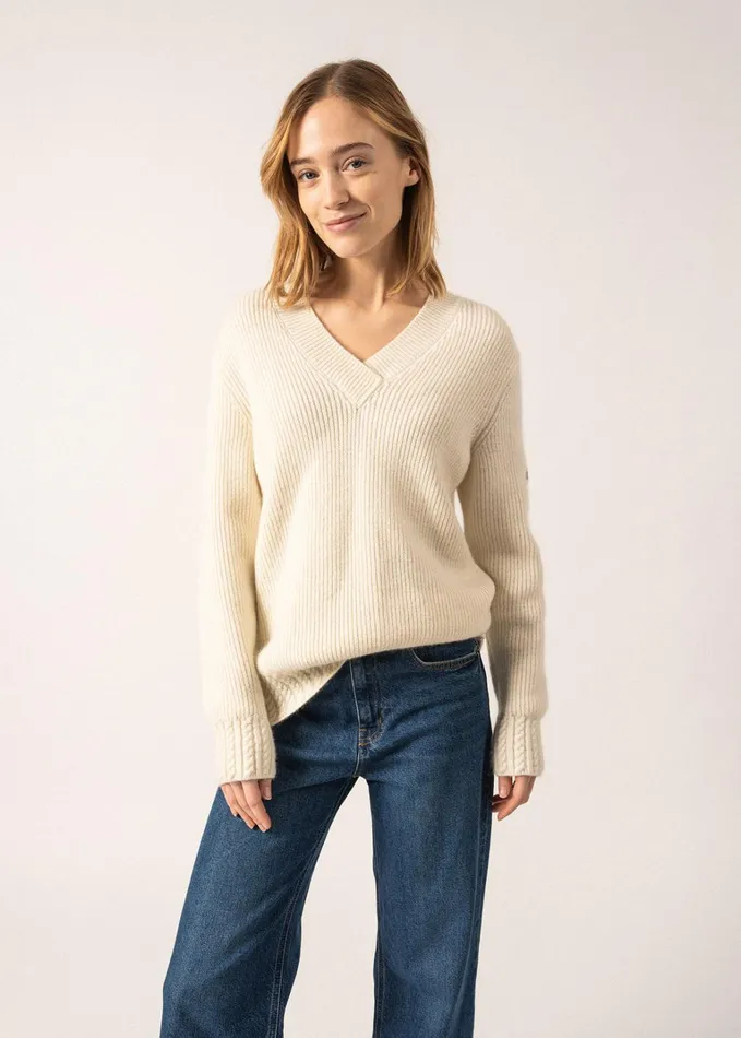 Gavarnie VNeck Sweater With CableKnit Details Mohair Blend Winterwhite Women Saint James Sweaters Cardigans and Jackets