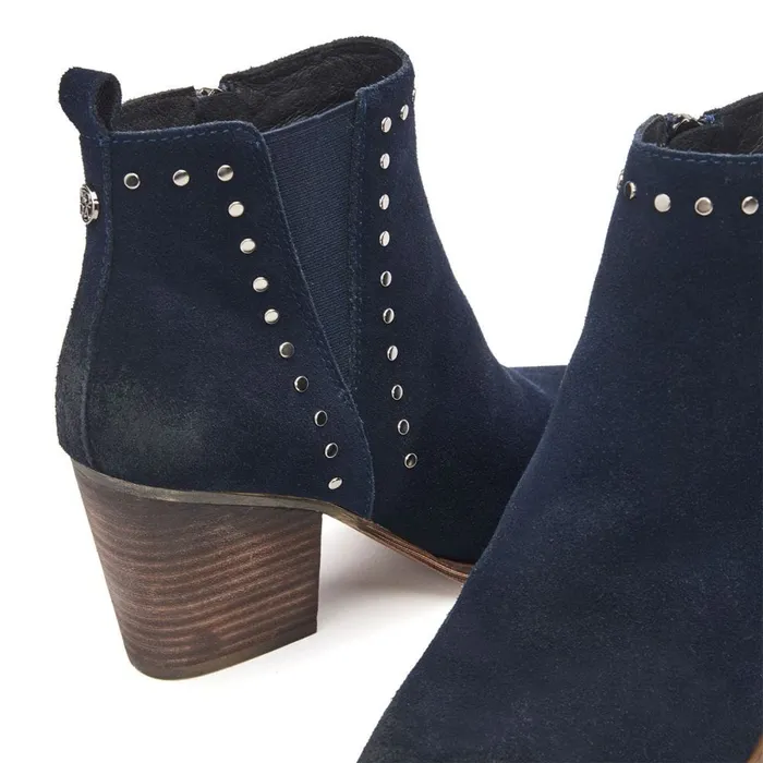 Heeled And Wedge Boots Women Moda In Pelle Ohad Navy Suede