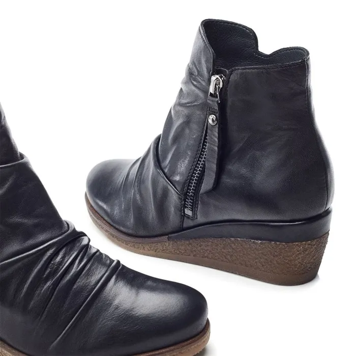 Heeled And Wedge Boots Women Moda In Pelle Olgar Black Leather