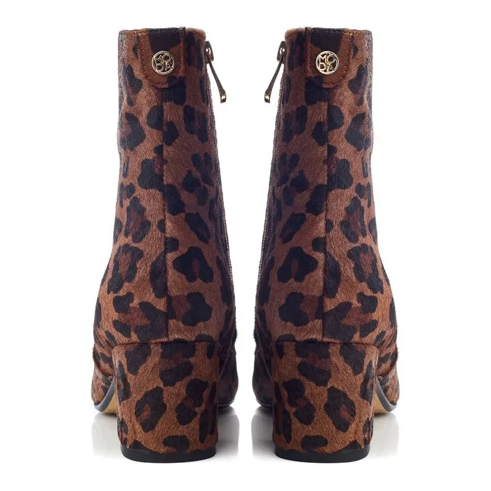 Heeled And Wedge Boots Women Moda In Pelle Otto Leopard Suede