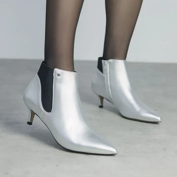 Heeled And Wedge Boots Women Moda In Pelle Qute Silver Leather