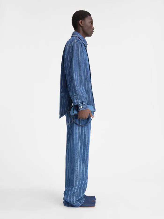 JACQUEMUS The Boulanger Shirt Print Blue Stripes Men Shirts JACQUEMUS The Boulanger Shirt Print Blue Stripes Men Shirts