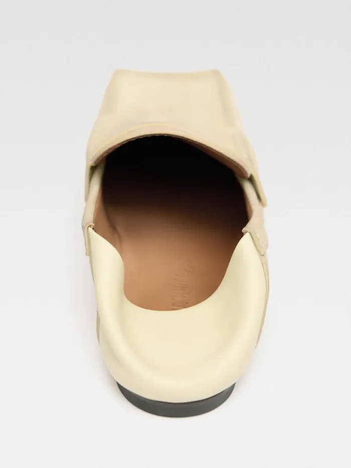 JACQUEMUS The Carr Loafers Pale Yellow Men Shoes