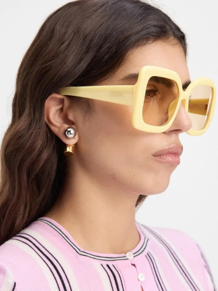 JACQUEMUS The Carr Rond Sunglasses Pale Yellow WomenMen Sunglasses
