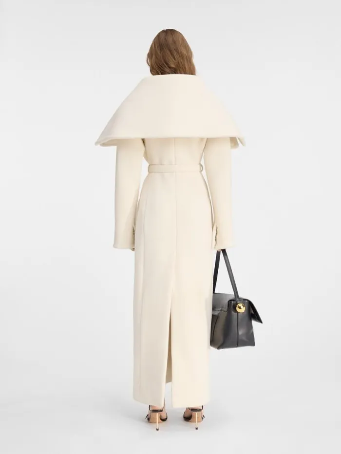 JACQUEMUS The Caruso Coat Offwhite Women Coats and Jackets JACQUEMUS The Caruso Coat Offwhite Women Coats and Jackets