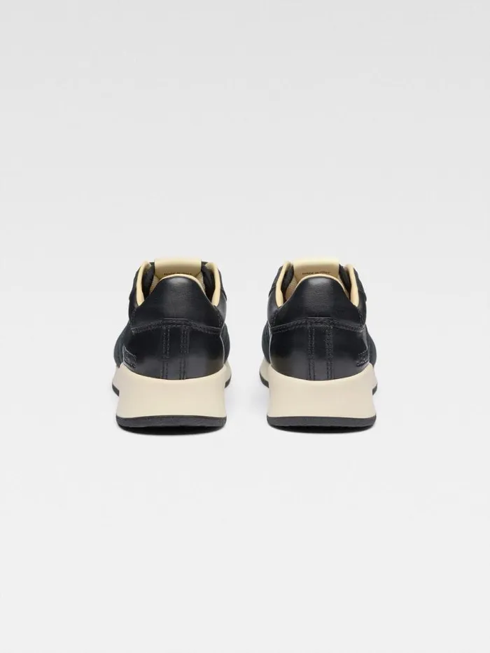 JACQUEMUS The Daddy Sneakers Black Men Shoes JACQUEMUS The Daddy Sneakers Black Men Shoes