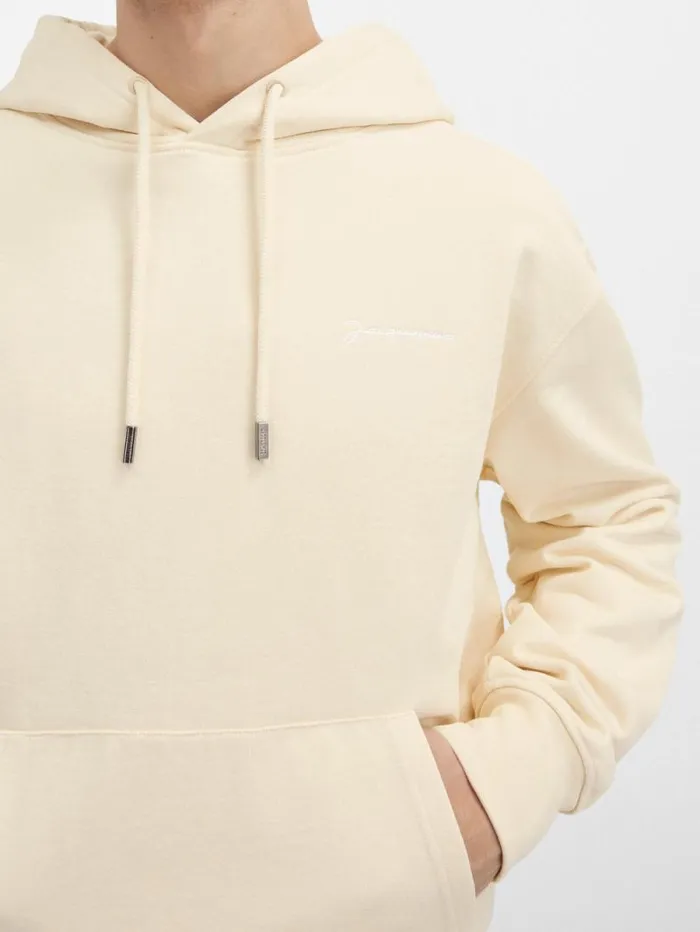 JACQUEMUS The Embroidered Sweatshirt Beige WomenMen Sweatshirts and Joggings JACQUEMUS The Embroidered Sweatshirt Beige WomenMen Sweatshirts and Joggings