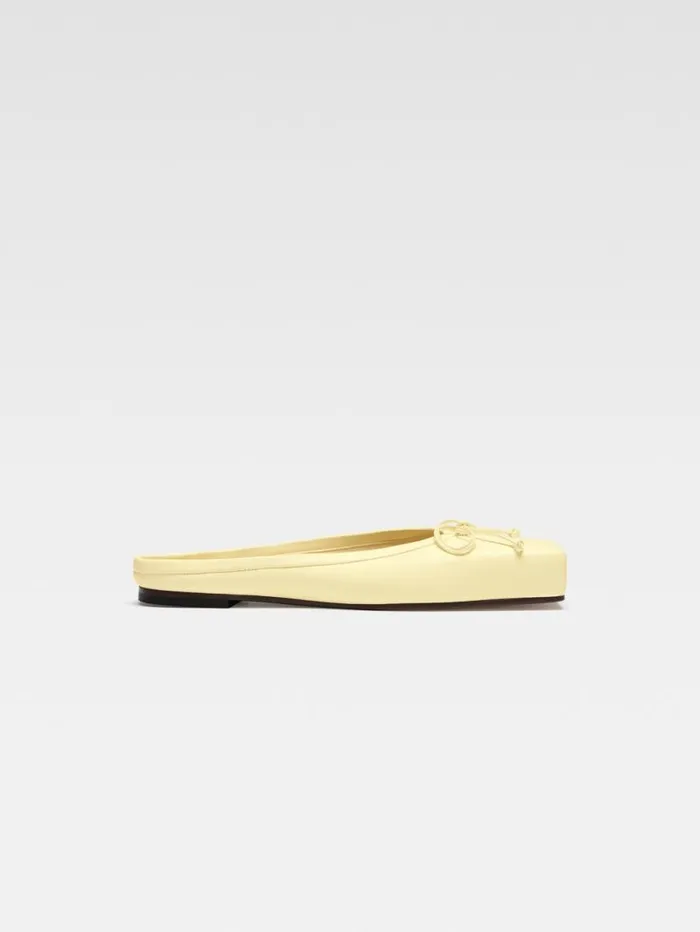 JACQUEMUS The Flat Ballet Mules Pale Yellow Women Shoes