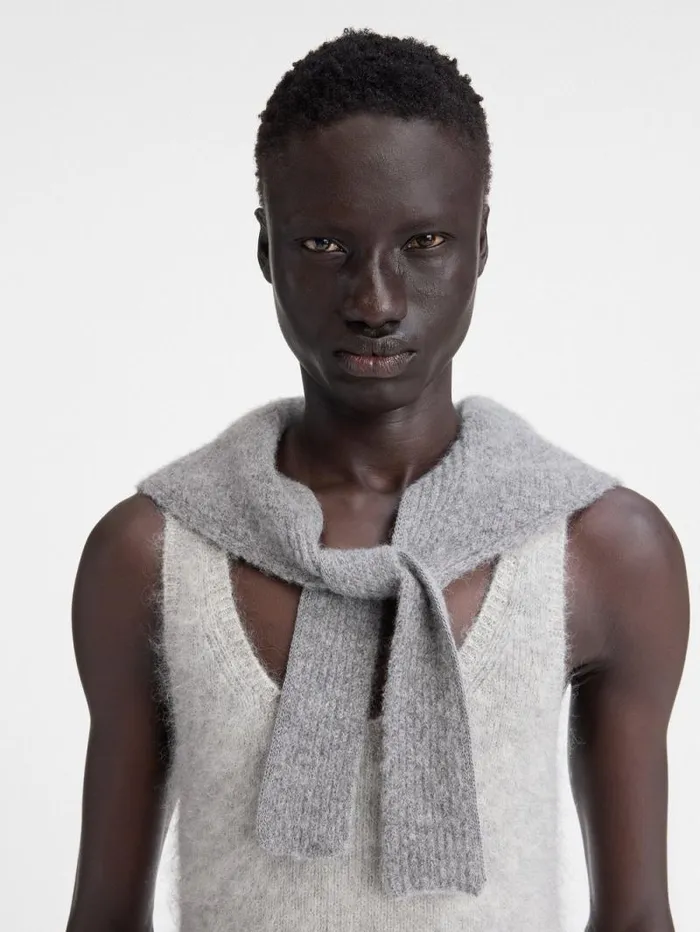 JACQUEMUS The Gros Grain Shawl Dark Grey WomenMen Scarves Beanies and Gloves JACQUEMUS The Gros Grain Shawl Dark Grey WomenMen Scarves Beanies and Gloves