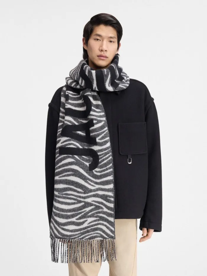 JACQUEMUS The Jacquemus Scarf Black and White Zebra WomenMen Scarves Beanies and Gloves