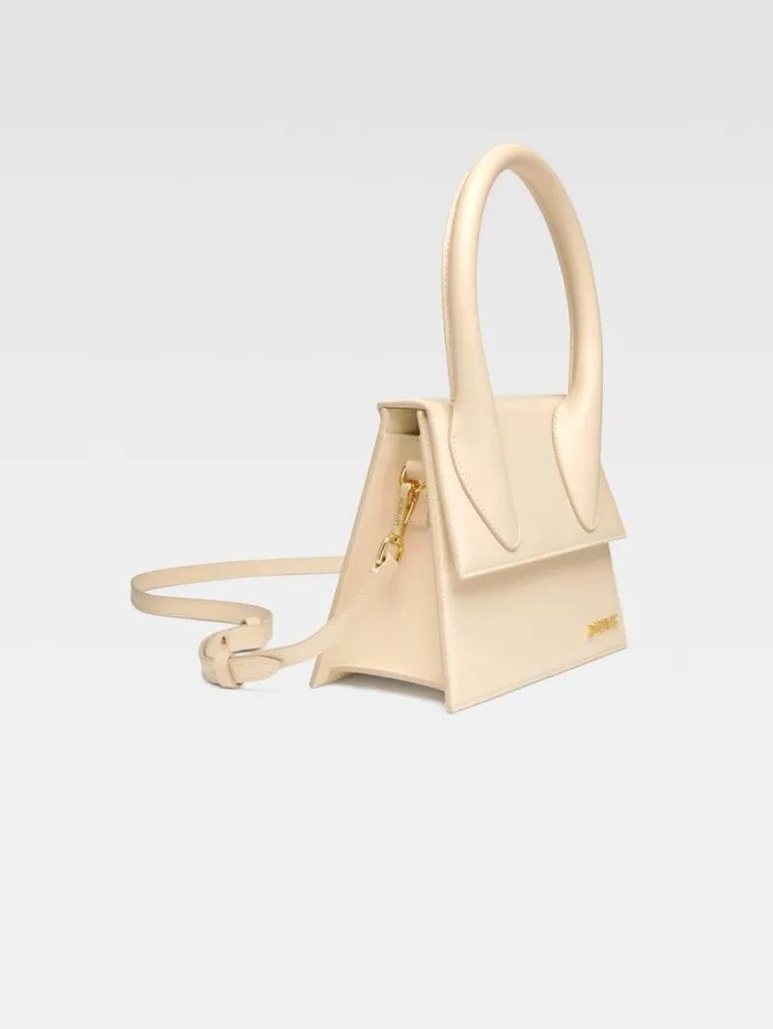 JACQUEMUS The Large Chiquito Ivory Women Crossbody and Handbags JACQUEMUS The Large Chiquito Ivory Women Crossbody and Handbags