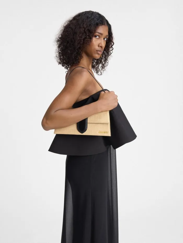 JACQUEMUS The Long Bambino Ivoryblack Women Shoulder Bags JACQUEMUS The Long Bambino Ivoryblack Women Shoulder Bags