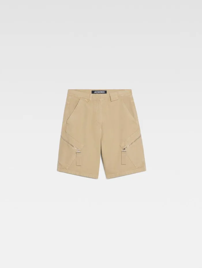 JACQUEMUS The Marrone Shorts Beige Men Trousers and Shorts JACQUEMUS The Marrone Shorts Beige Men Trousers and Shorts