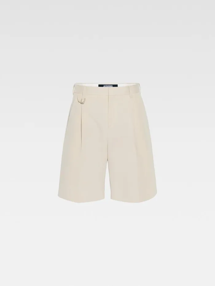 JACQUEMUS The Melo Shorts Light Beige Men Trousers and Shorts JACQUEMUS The Melo Shorts Light Beige Men Trousers and Shorts