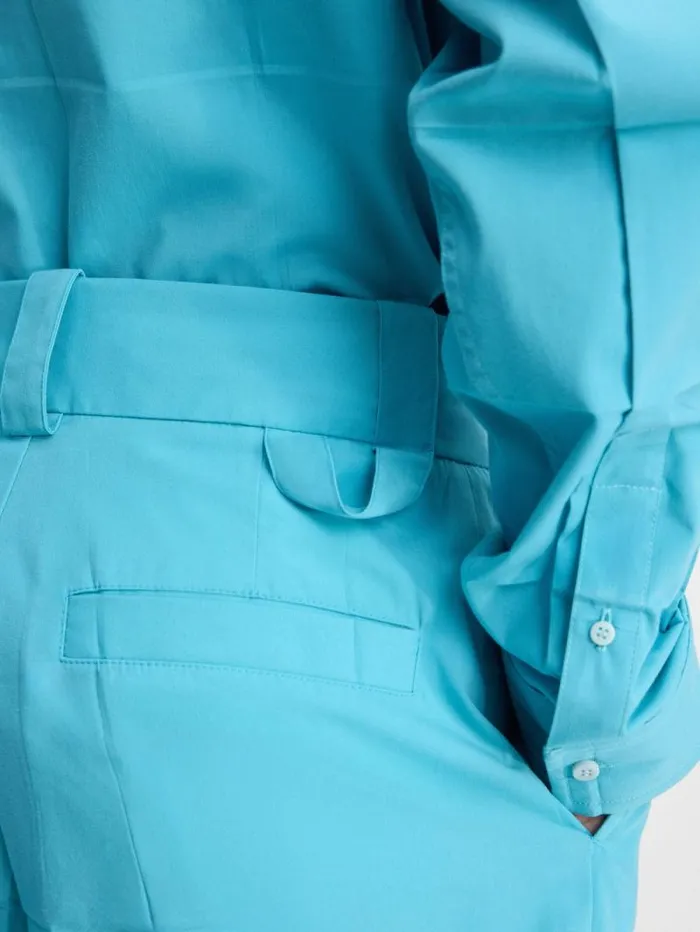 JACQUEMUS The Navega Pleated Shorts Turquoise Men Trousers and Shorts JACQUEMUS The Navega Pleated Shorts Turquoise Men Trousers and Shorts