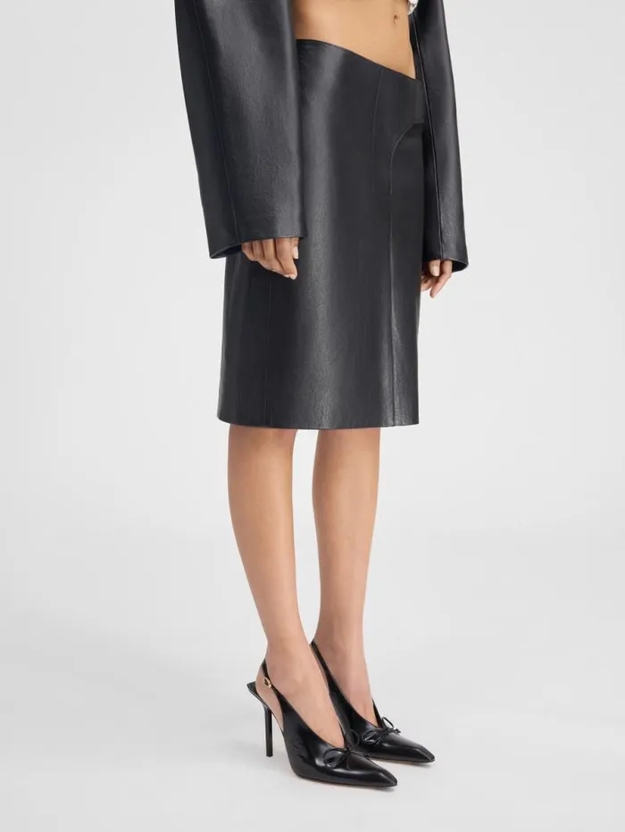 JACQUEMUS The Obra Leather Skirt Black Women Dresses and Skirts JACQUEMUS The Obra Leather Skirt Black Women Dresses and Skirts