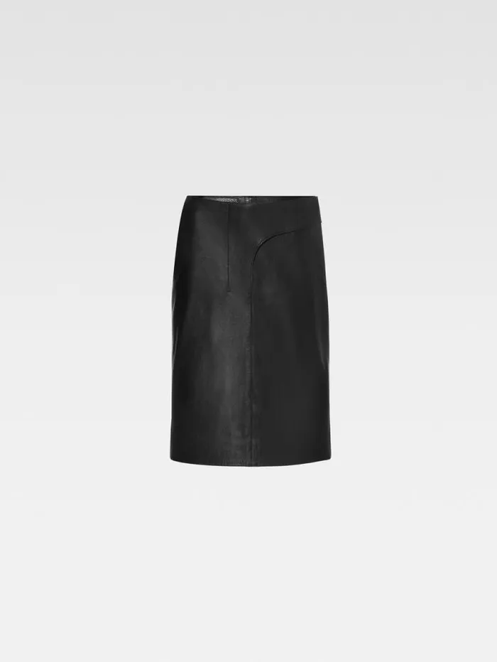 JACQUEMUS The Obra Leather Skirt Black Women Dresses and Skirts JACQUEMUS The Obra Leather Skirt Black Women Dresses and Skirts
