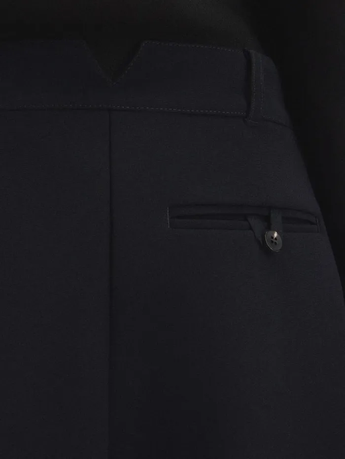 JACQUEMUS The Ovalo Bermuda Shorts Black Women Trousers and Shorts JACQUEMUS The Ovalo Bermuda Shorts Black Women Trousers and Shorts