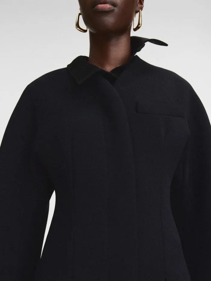 JACQUEMUS The Ovalo Coat Black Women Coats and Jackets JACQUEMUS The Ovalo Coat Black Women Coats and Jackets
