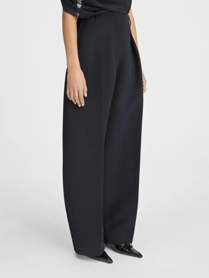 JACQUEMUS The Ovalo Pants Black Women Suits JACQUEMUS The Ovalo Pants Black Women Suits