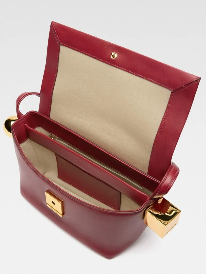 JACQUEMUS The Rond Carr Dark Red Women Shoulder Bags JACQUEMUS The Rond Carr Dark Red Women Shoulder Bags
