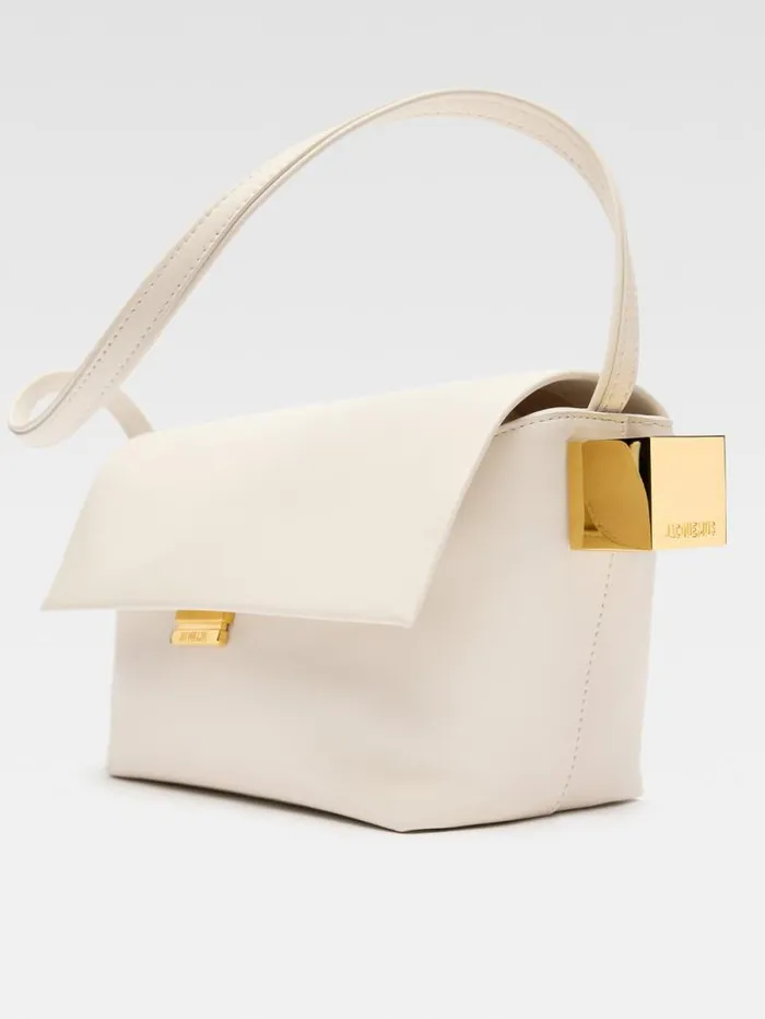 JACQUEMUS The Rond Carr Light Ivory Women Shoulder Bags JACQUEMUS The Rond Carr Light Ivory Women Shoulder Bags