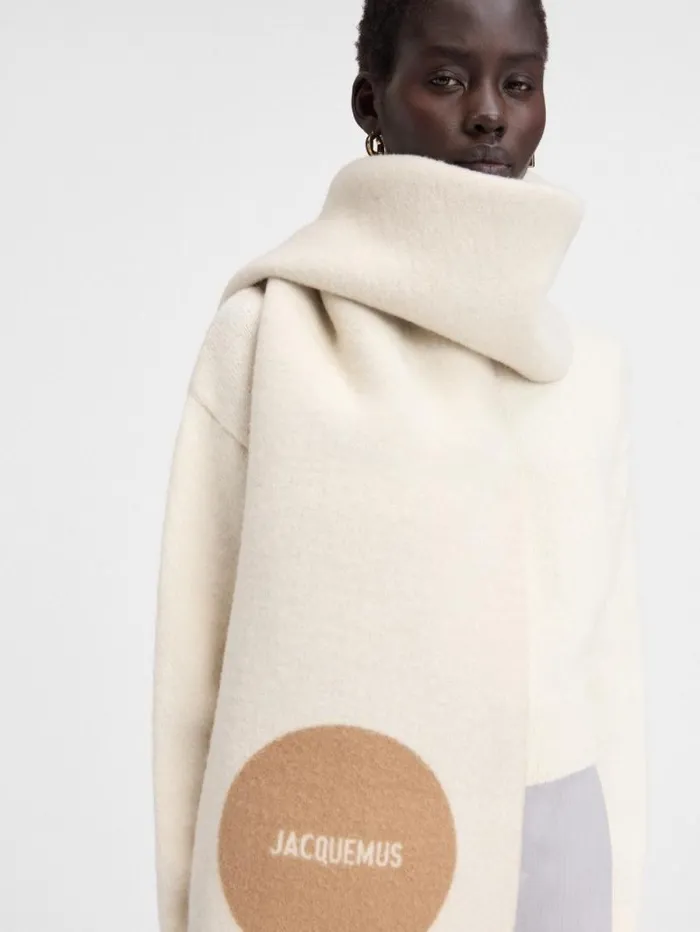 JACQUEMUS The Rond Carr Scarf Multibeige WomenMen Scarves Beanies and Gloves JACQUEMUS The Rond Carr Scarf Multibeige WomenMen Scarves Beanies and Gloves