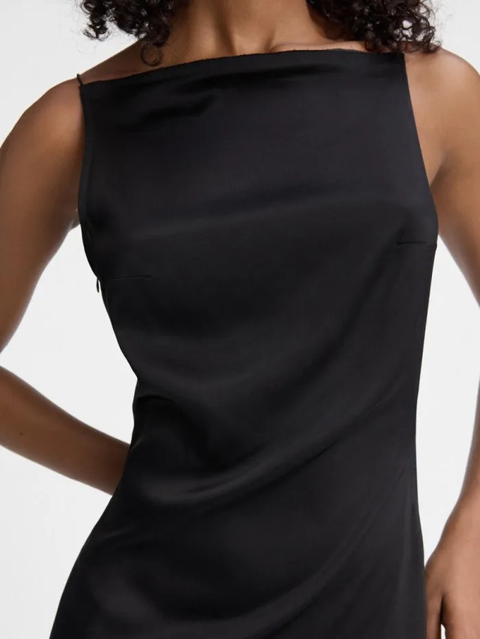 JACQUEMUS The Spoglio Dress Black Women Dresses and Skirts JACQUEMUS The Spoglio Dress Black Women Dresses and Skirts