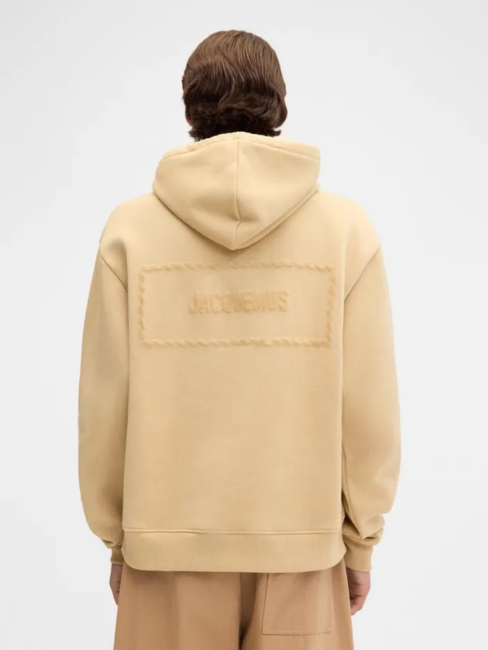 JACQUEMUS The Torsade Sweatshirt Beige WomenMen Sweatshirts and Joggings JACQUEMUS The Torsade Sweatshirt Beige WomenMen Sweatshirts and Joggings