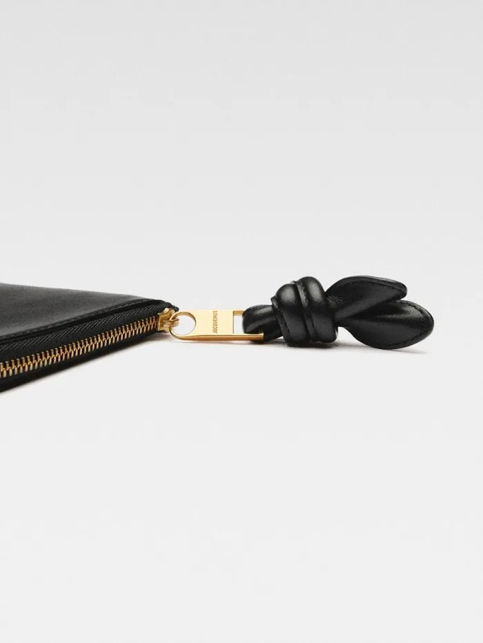 JACQUEMUS The Tourni Wallet Black WomenMen Small Leather Goods