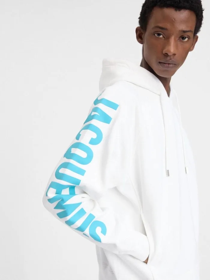 JACQUEMUS The Typo Hoodie Multiwhite Men Sweatshirts and Joggings JACQUEMUS The Typo Hoodie Multiwhite Men Sweatshirts and Joggings