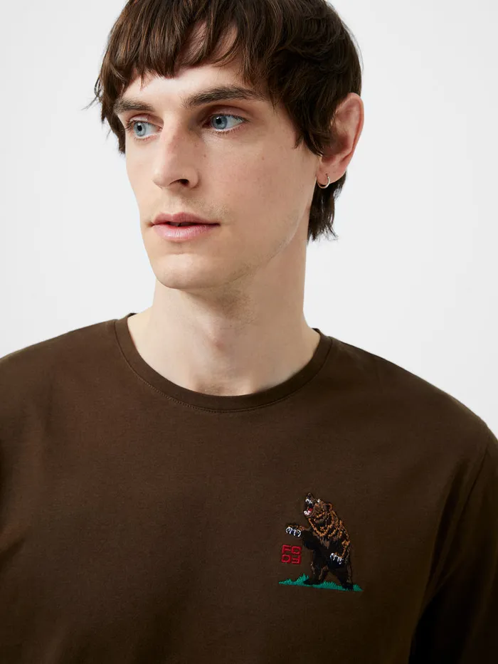 Man TShirts and Polo Shirts French Connection Embroidered Bear Organic Graphic TShirt Truffle Brown Man TShirts and Polo Shirts French Connection Embroidered Bear Organic Graphic TShirt Truffle Brown