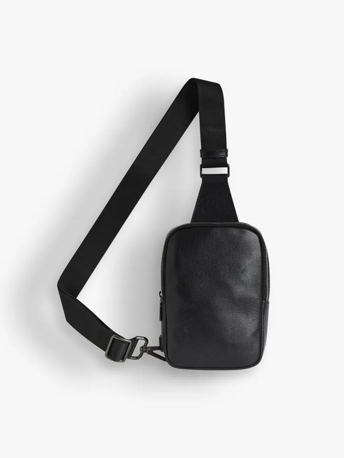 Men Agns B Shoulder Bags Black Leather Scott Shoulder Bag