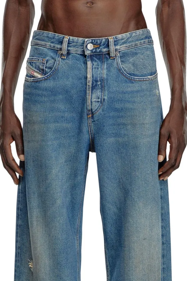 MenWomen Diesel Jeans Relaxed Jeans 2001 DMacro 09J79 Medium Blue MenWomen Diesel Jeans Relaxed Jeans 2001 DMacro 09J79 Medium Blue
