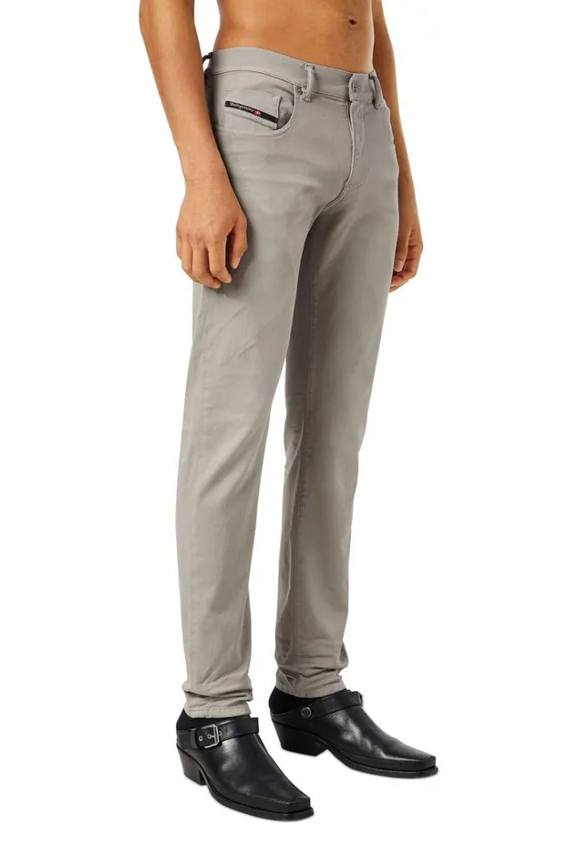 MenWomen Diesel Jeans Slim 2060 DStrukt Joggjeans 0670M Light Grey MenWomen Diesel Jeans Slim 2060 DStrukt Joggjeans 0670M Light Grey