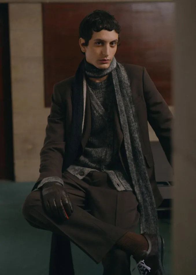 MensWomens Paul Smith Scarves Grey MohairBlend Marl Scarf MensWomens Paul Smith Scarves Grey MohairBlend Marl Scarf