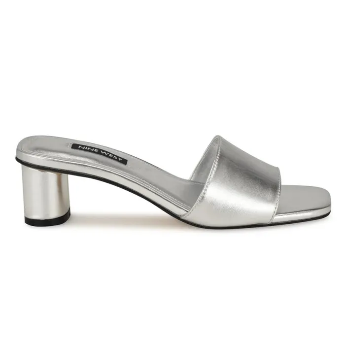 Nine West Sandals Women Paire Slide Sandals Silver