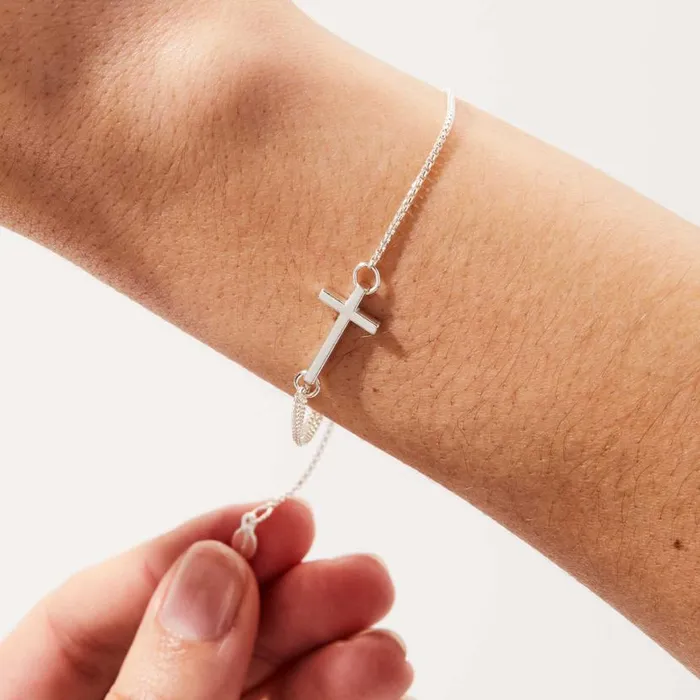 Pull Chain Cross Bracelet 14kt Gold Over Sterling Silver Women Alex And Ani Easter
